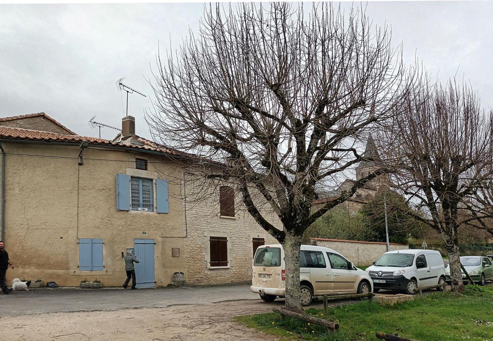 Au Bord De La Riviere Apartment Verteuil-sur-Charente Exterior photo